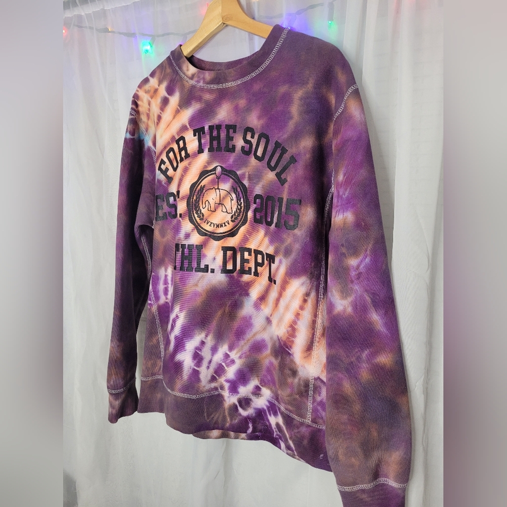 FTS Sweatshirt Size Medium Purple Orange Fall Tie Dye Cozy